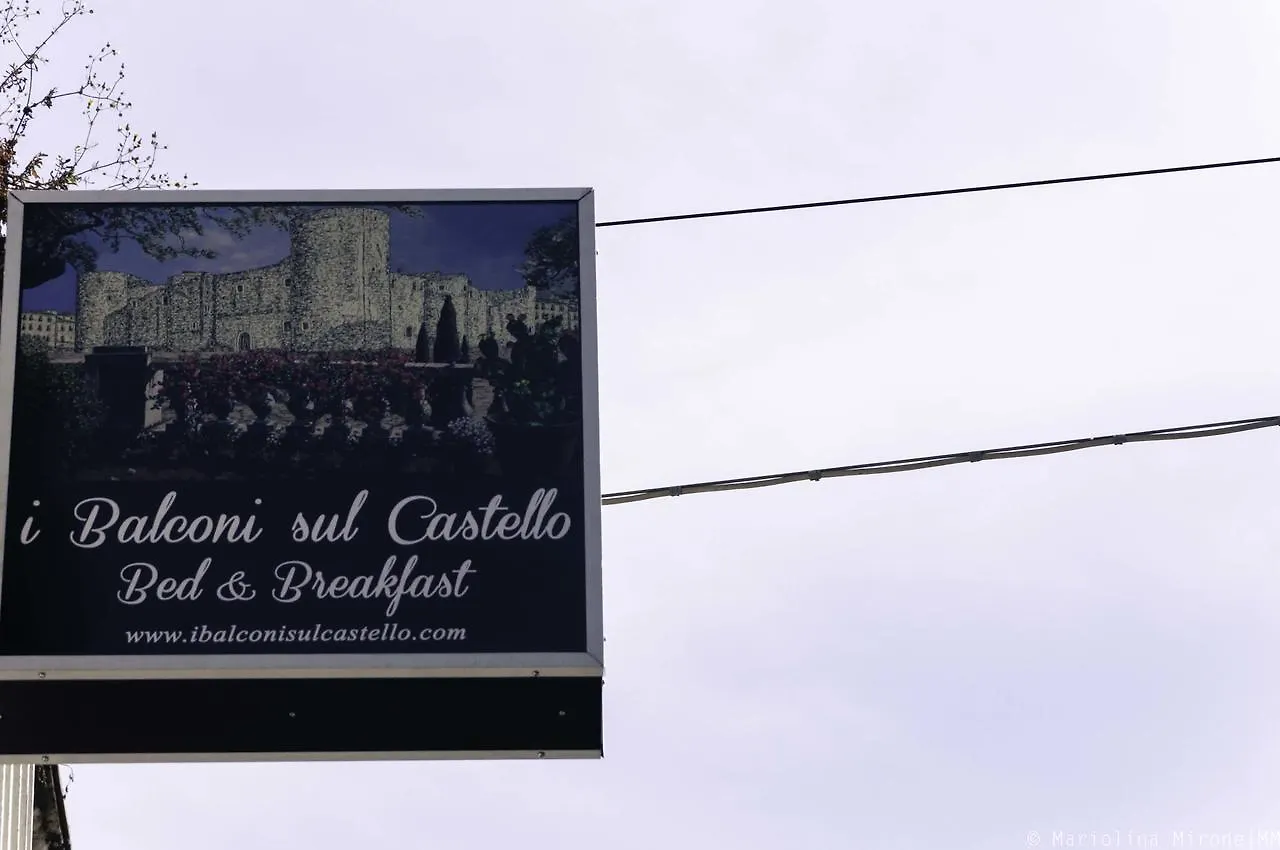 카타니아 I Balconi Sul Castello B&B